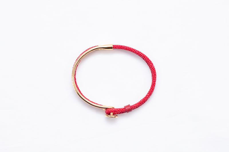 手环【珍珠鱼皮革（鳐鱼皮革）】赤红&黄金色（中心圈扣）